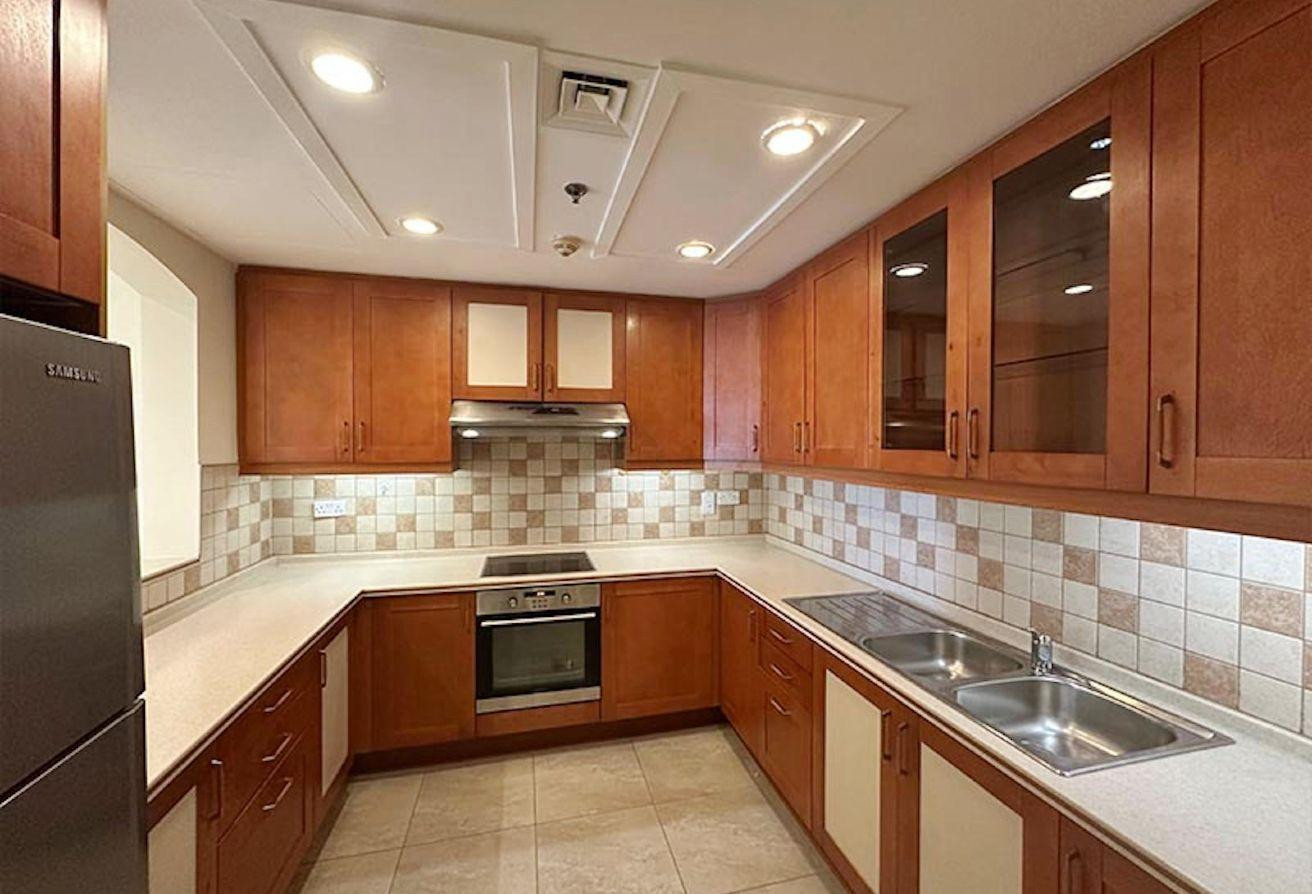 Luxury 1-Bedroom Apartment for Sale | Porto Arabia - Apartment in East Porto Drive