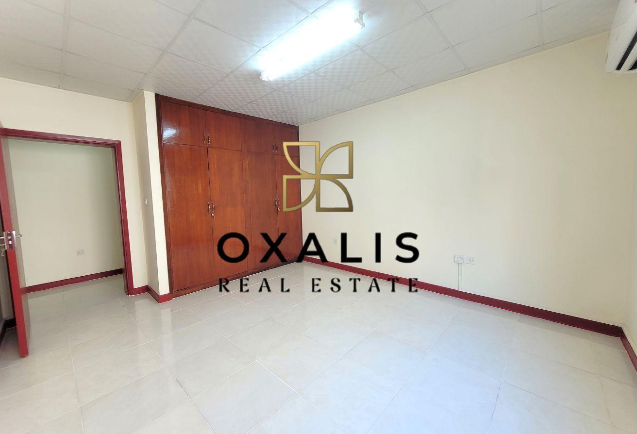 BRIGHT AND SPACIOUS 3 BHK+BALCONY | SEMI FURNISHED