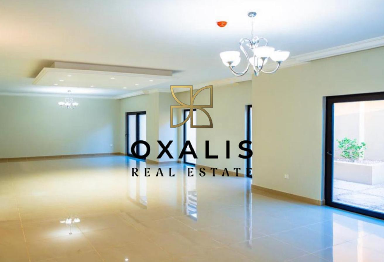 UNIQUE LAYOUT 5 BEDROOMS VILLA | MODERN AMENITIES - Villa in Janayin Al Waab