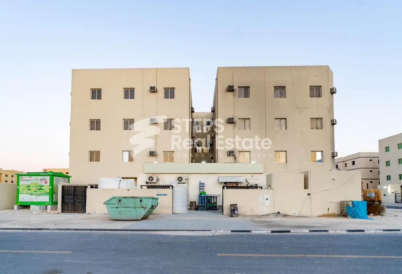 120 Labor Rooms for Staff Accommodation for Rent - Labor Camp in Umm Salal Ali