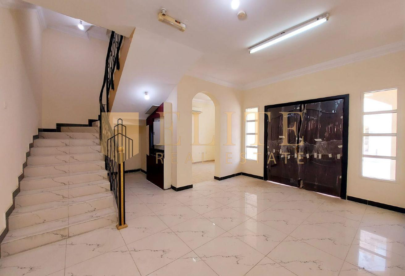 Affordable 5 BR I Un Furnished I Ain Khalid Area - Villa in Ain Khaled