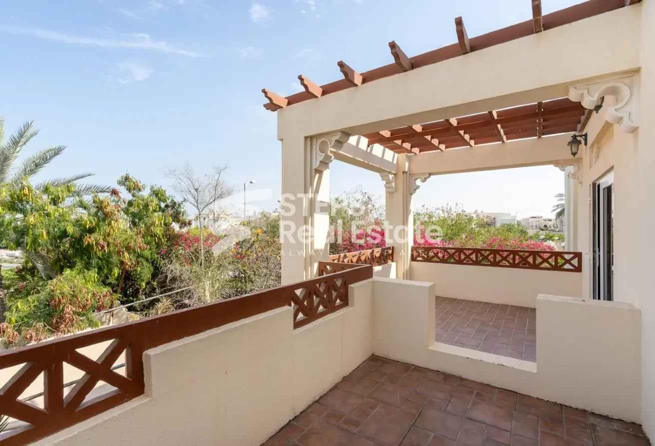Luxury Villa with Majlis in West Bay - Villa in West Bay Lagoon