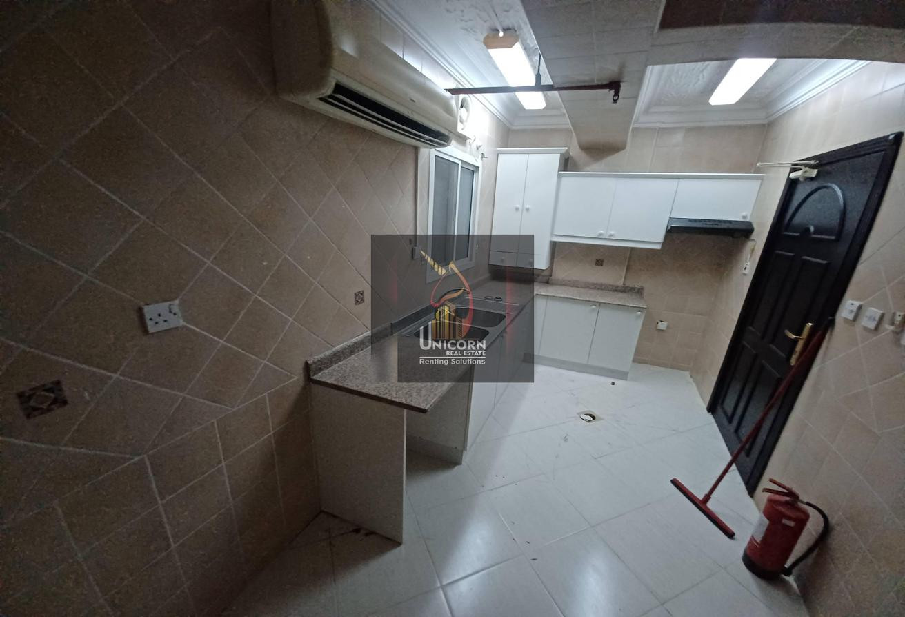 Huge Spaciouse 2- Bedroom | Unfurnished | Pool-Gym - Apartment in Najma Street