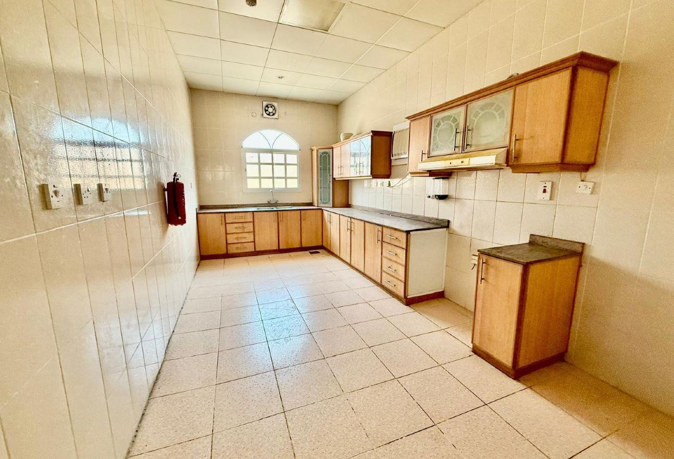 COMPOUND VILLA | 4BEDROOMS | IZGHAWA AREA - Apartment in Izghawa