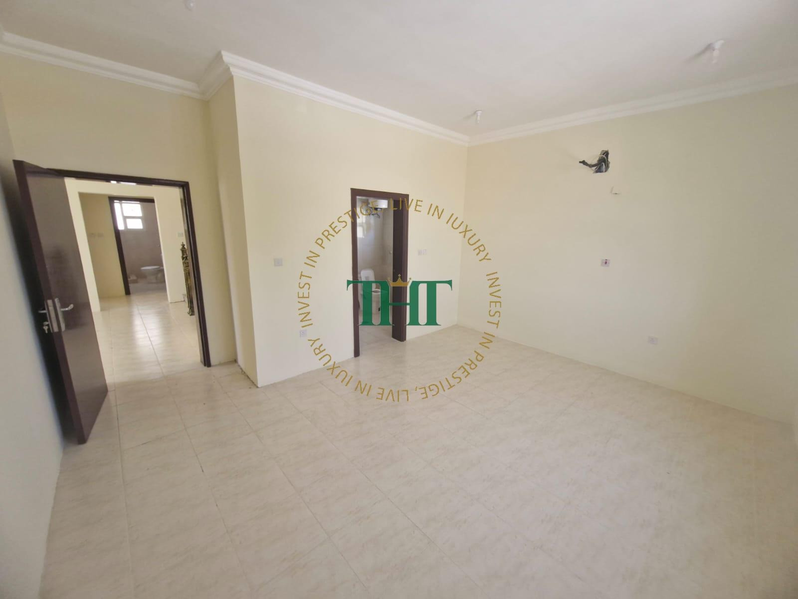 Well Maintained | Stand Alone Villa | 5BHK | With Maid - Villa in Umm Salal Ali
