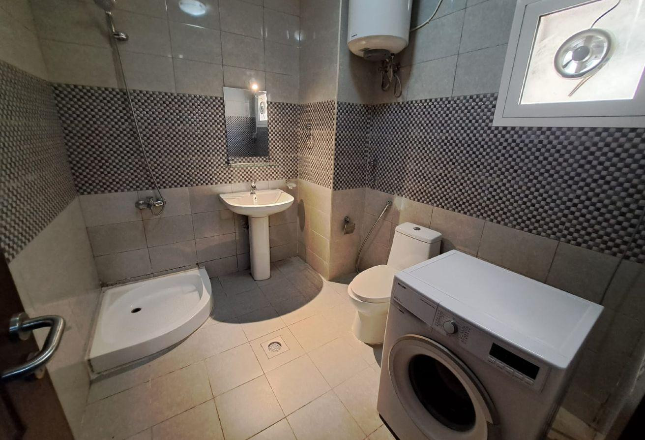 Available 2BHK Unfurnished in Al Sadd near METRO! - Apartment in Al Sadd Road