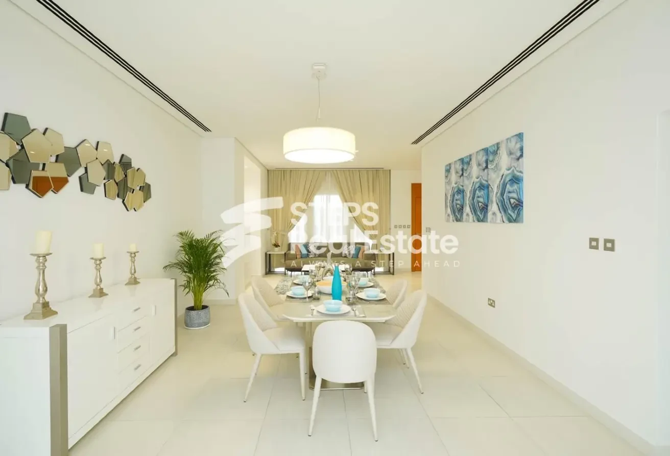 Luxury 5-Bedrooom Villa in Al Raayan - Compound Villa in Les Roses Compound 3