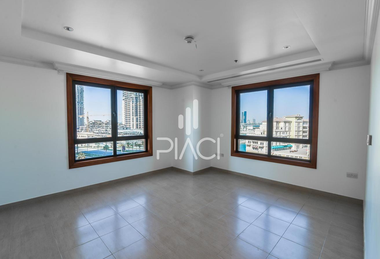 Captivating SF 2 BD Apartment | Porto Arabia - Apartment in East Porto Drive