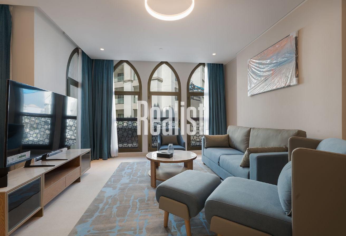 PREMIUM STUDIO | FURNISHED WITH BALCONY | NO BILLS - Studio Apartment in La Plage West