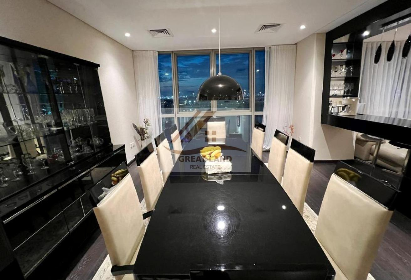 F/F 3Bed+Maid room Flat In Zigzag Tower For Sale - Apartment in Zig Zag Tower A