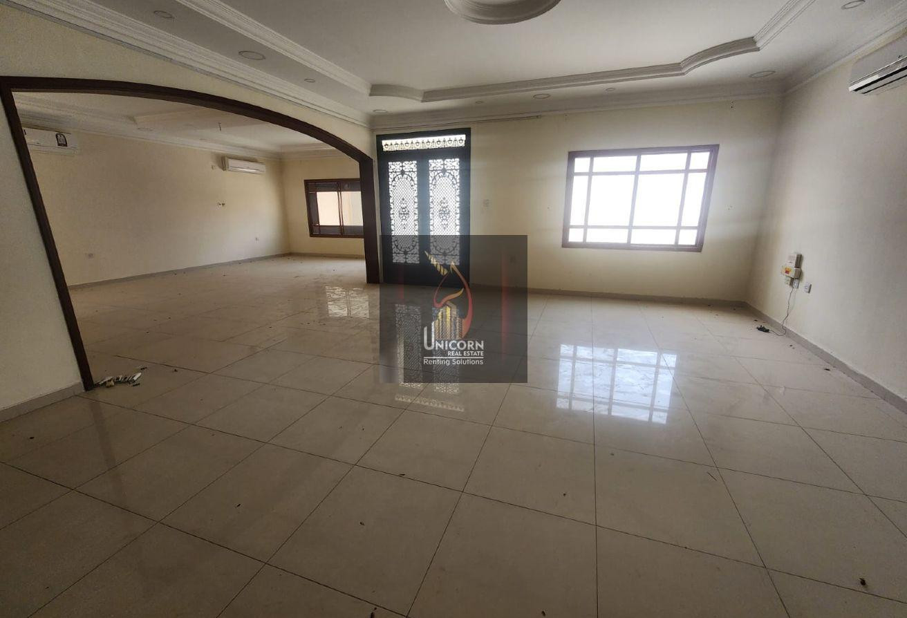 FOR ISKAN OR FAMILY 6-BEDROOM|UF|MAIDS ROOM - Villa in Al Thumama