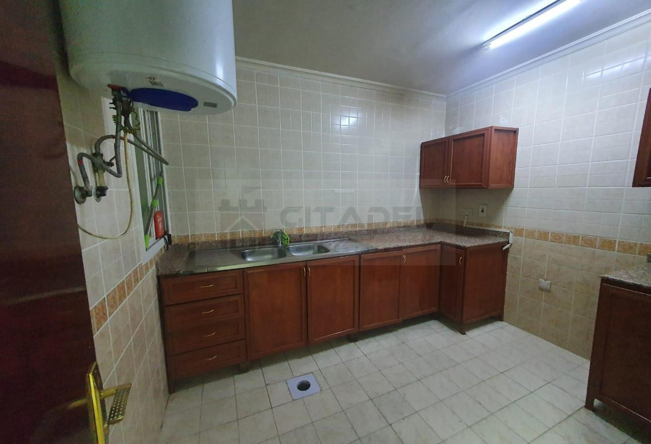 Available 3BHk Unfurnished flats in Ben Mahmoud