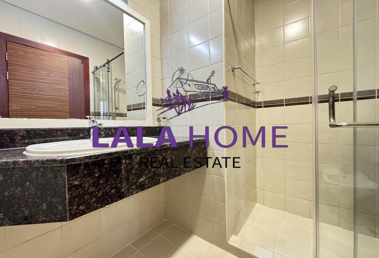 Spacious 3Bedrooms + Maid’s apartment