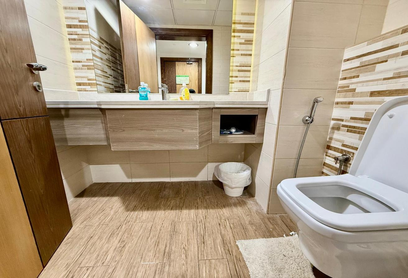 Full sea view / very spacious two bedrooms