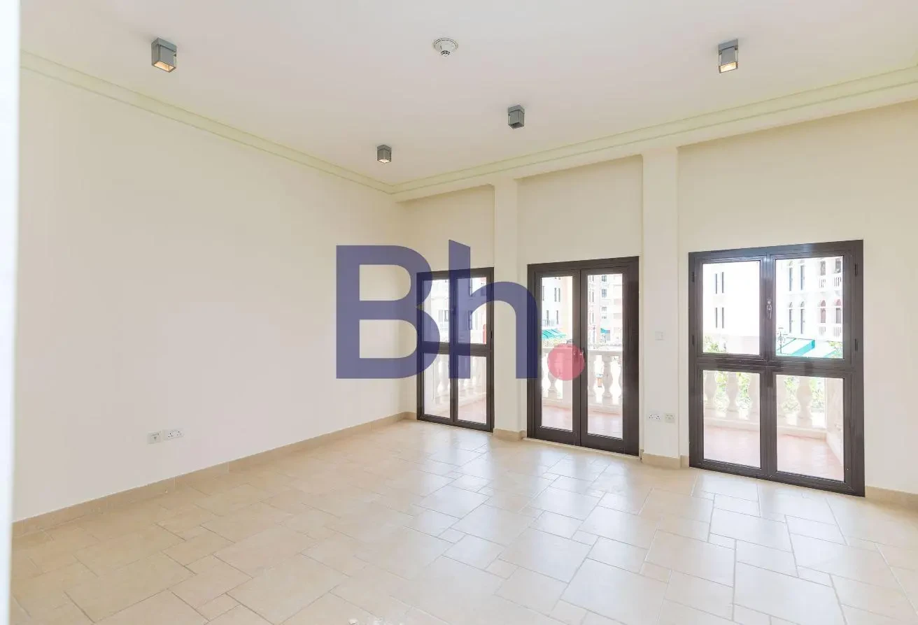 Amazing location in the central of Qanat Quartier