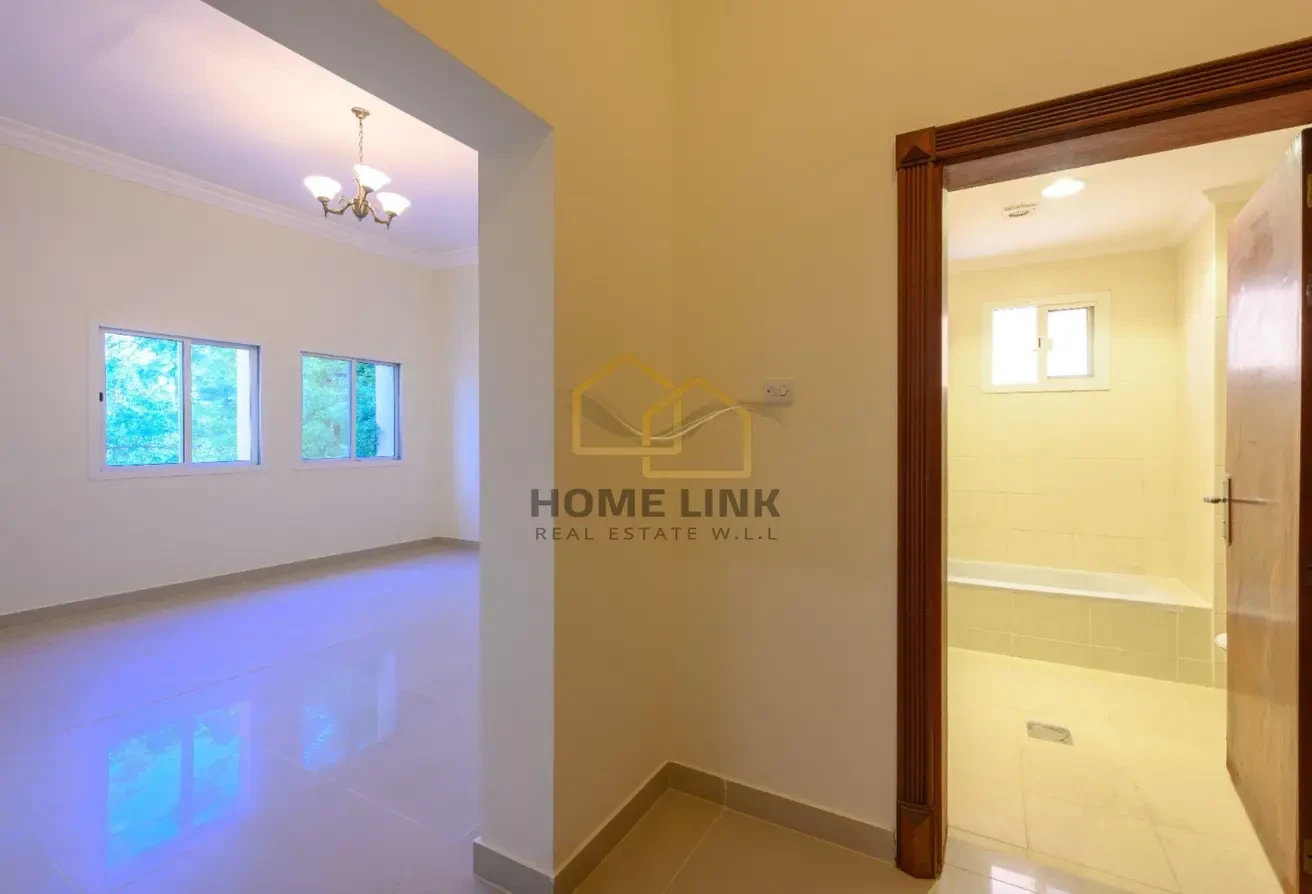 Spacious 4 Bedroom + Maid Villa in Ain Khaled - Villa in Ain Khaled
