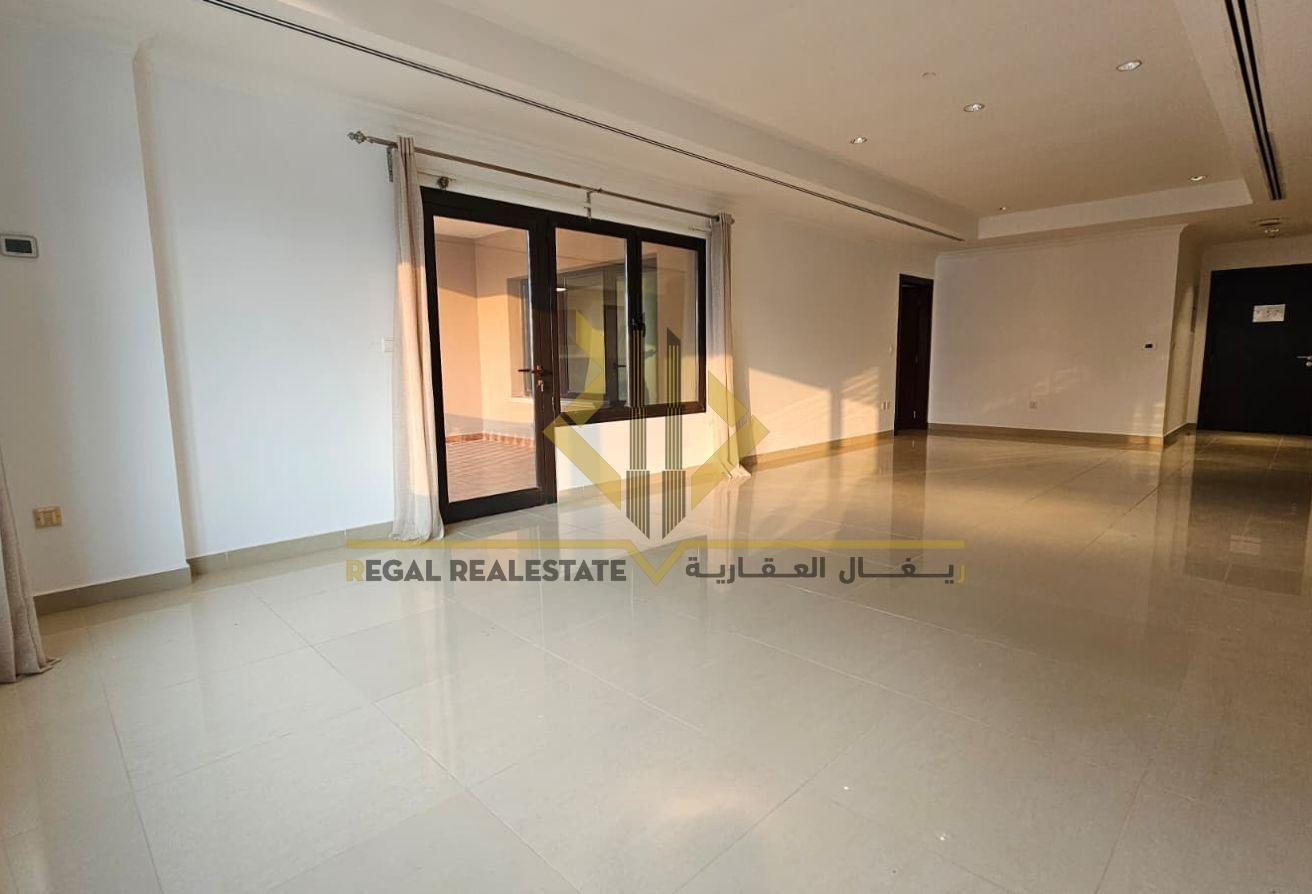 Luxurious 1-Bedroom Apartment in Porto Arabia with