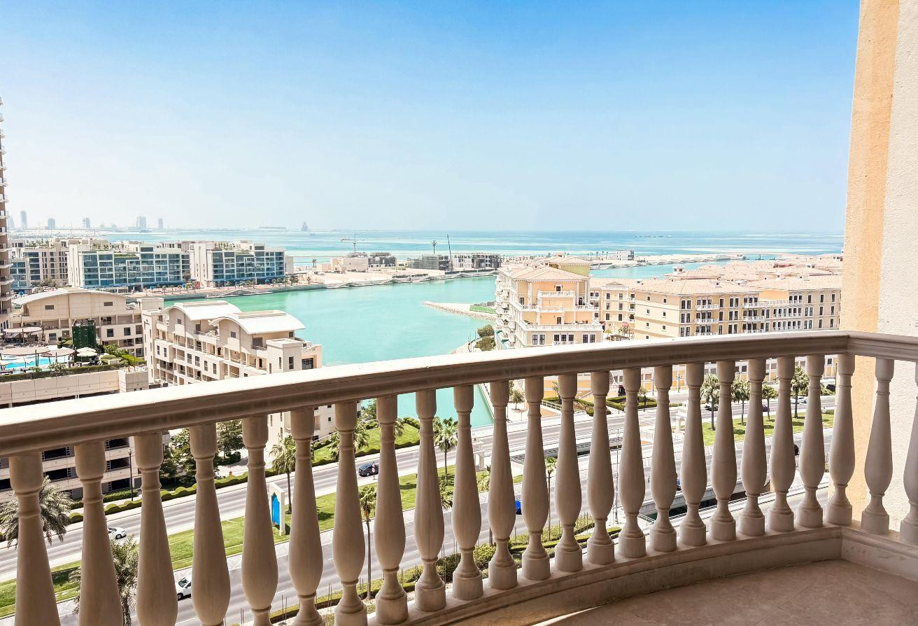 FOR SALE! SPACIOUS 3 BED+MAID-F/F-WITH TITLE DEEDS - Apartment in East Porto Drive