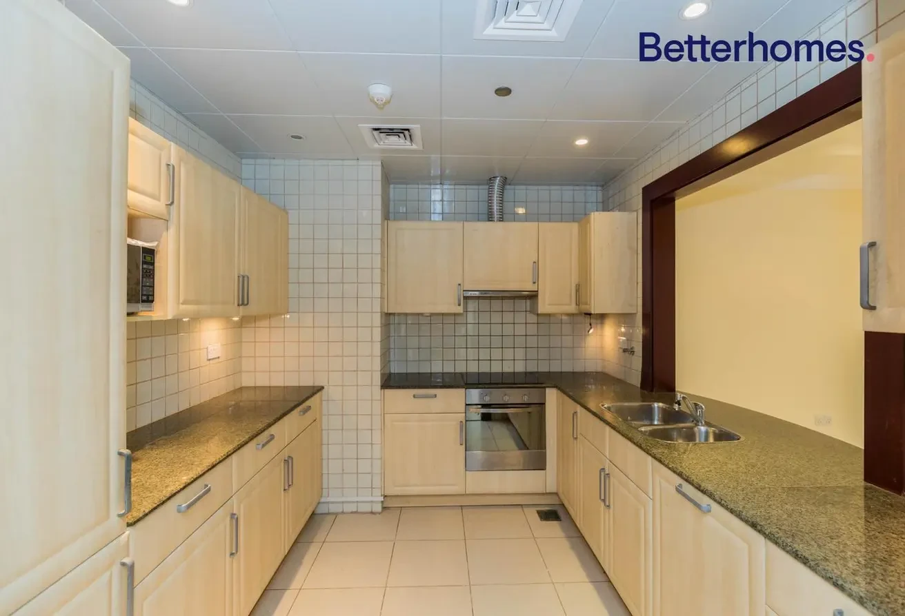 EXCLUSIVE| SPACIOUS | 1 BEDROOM | SEMI FURNISHED - Apartment in Doha