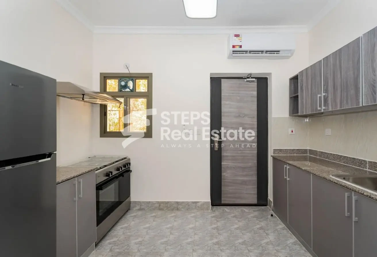 Elegant Community Villa for Sale in Al Wakra - Villa in Al Wukair