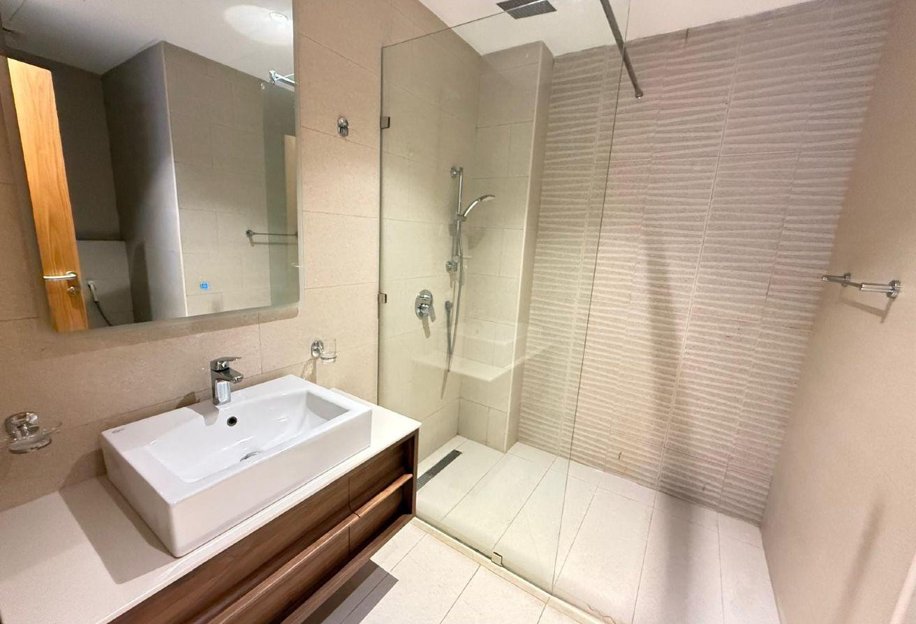 Modern 1BR Flat with City View