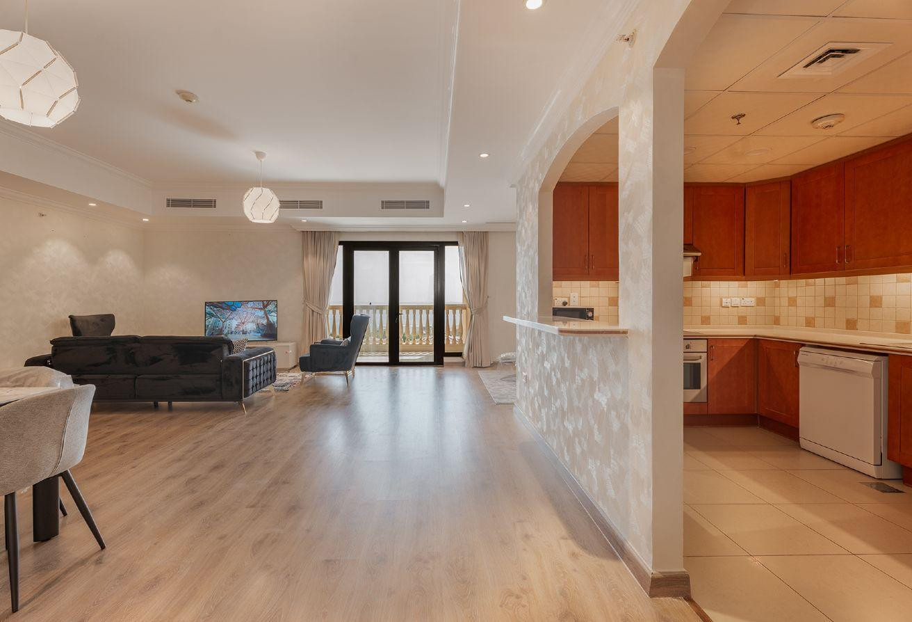 INCLUDING BILLS | FURNISHED 2 BHK | FULL SEAVIEW - Apartment in West Porto Drive