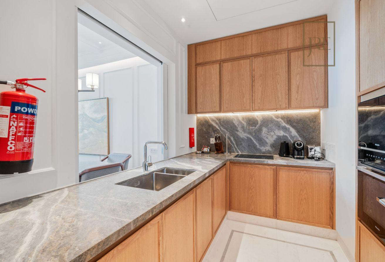 Elegant Studio Hotel Apartment for Rent-The Pearl - Studio Apartment in West Porto Drive