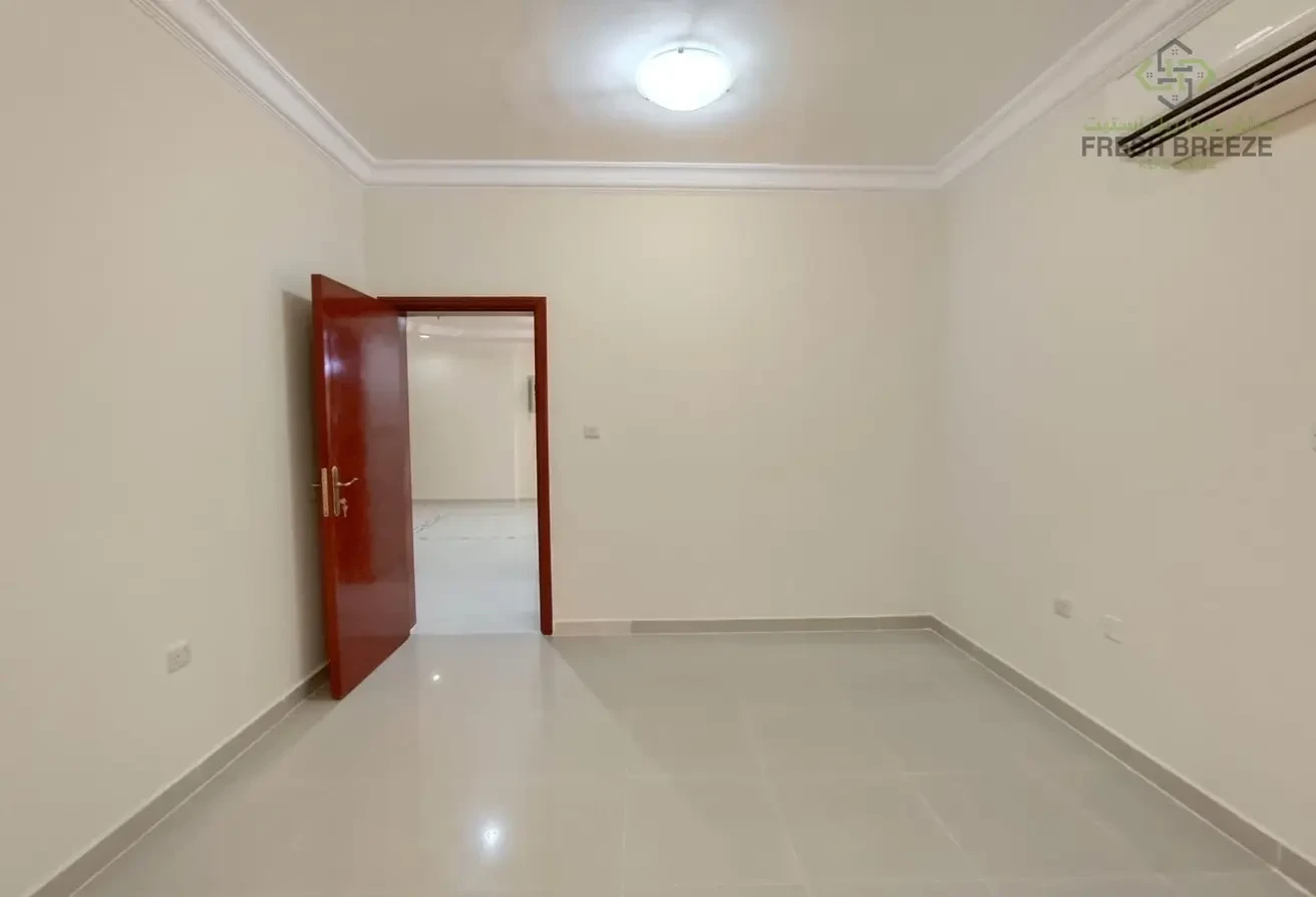 1BHK SEMI FURNISHED WITH GYM | INCLUDED KAHRAMA - Apartment in Al Sadd