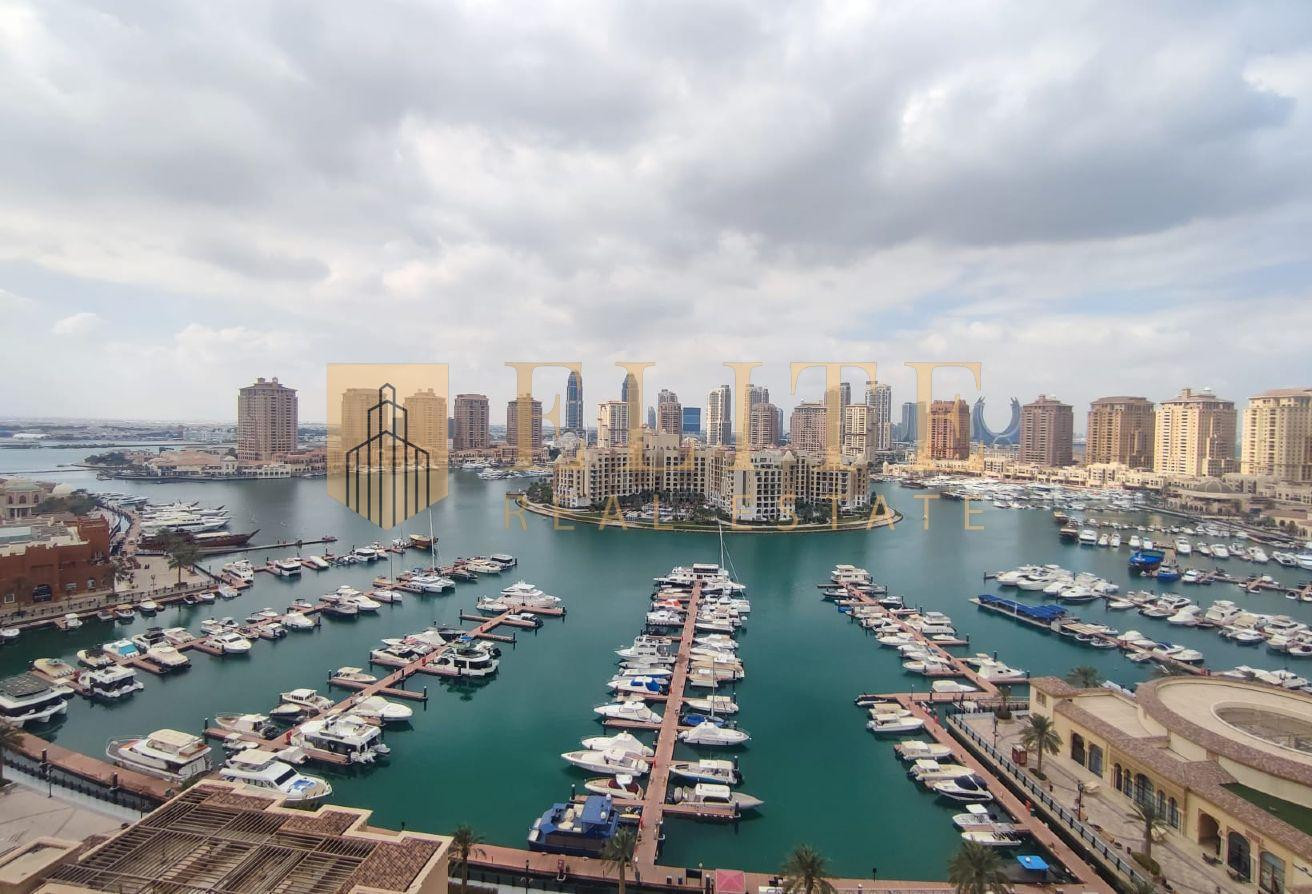 SPACIOUS 2BHK WITH LUXURIOUS FURNITURE