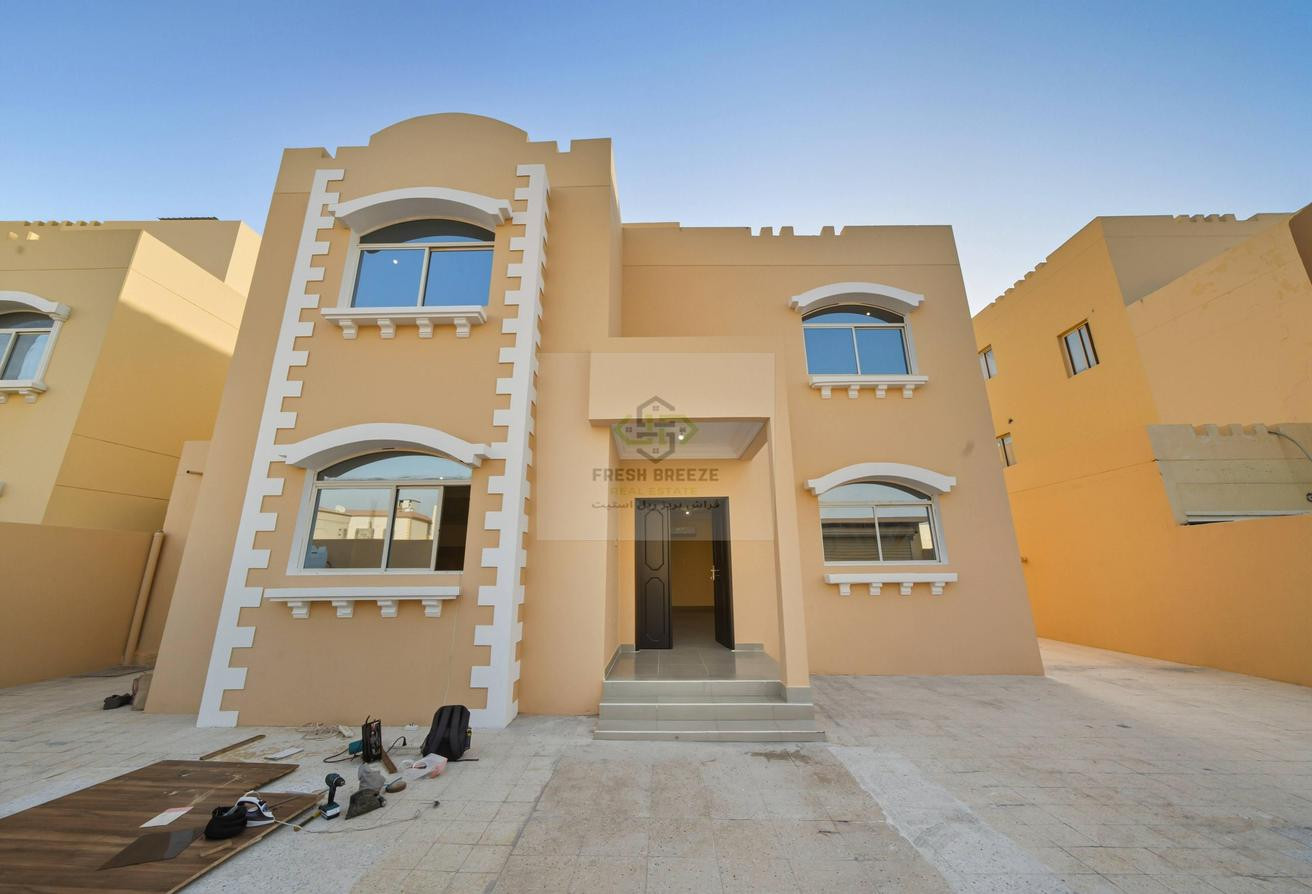 Luxurious | 4BHK | Villa | Abu Hamour
