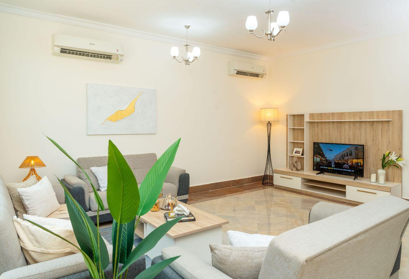 FURNISHED VILLA WITH TITLE DEED QR 1.6M SALE WAKRA - Apartment in Al Wakair