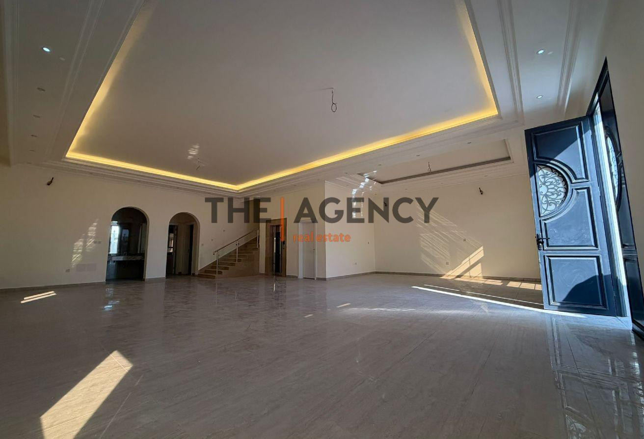 Villa for Sale – Umm Qarn - Villa in Umm Qarn