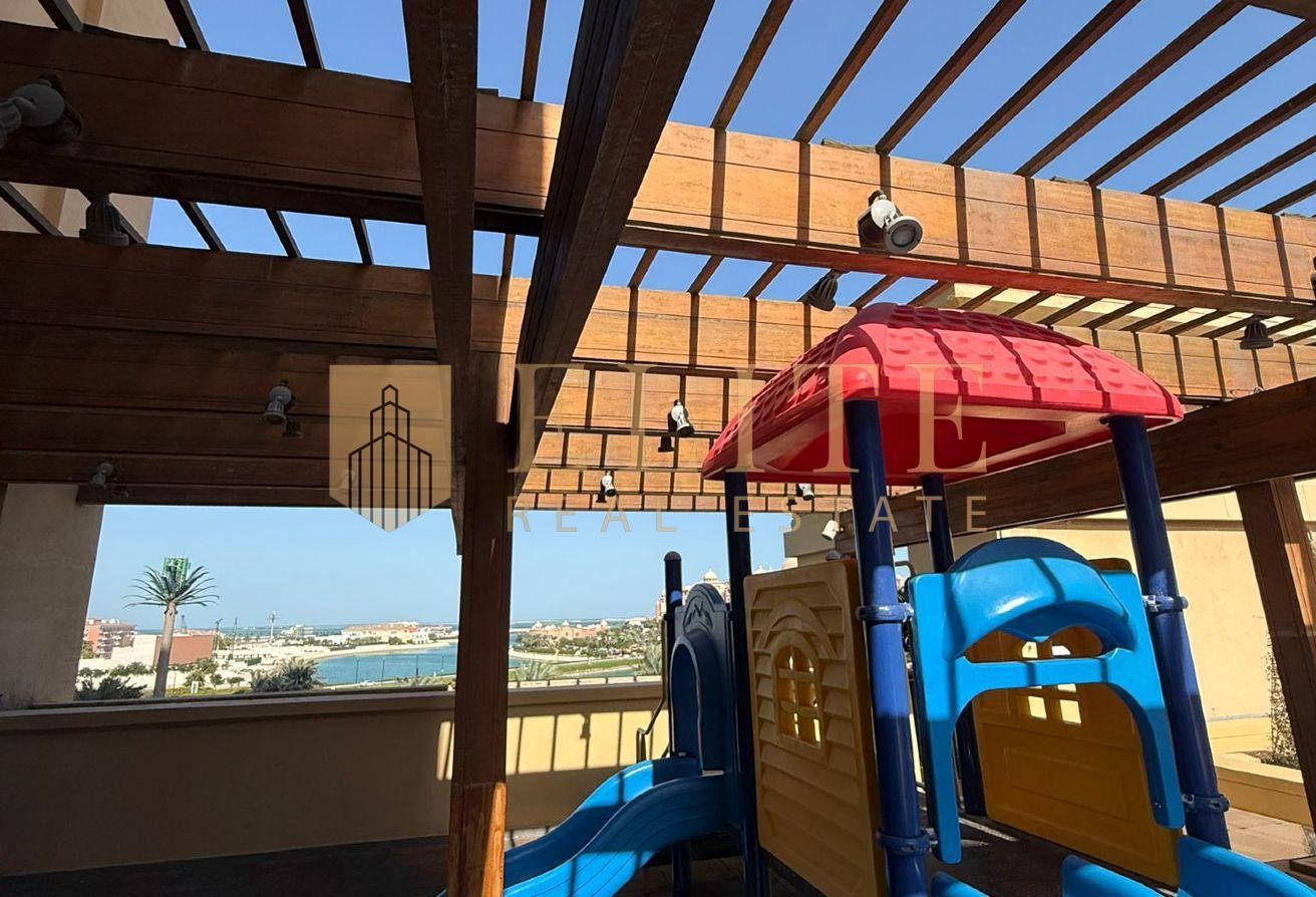 Brand new , furnished , Pearl qatar - Apartment in East Porto Drive