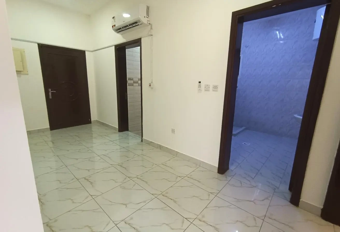 UNFURNISHED 2BEDROOMS APARTMENT - ABU HAMOUR - Apartment in Bu Hamour Street