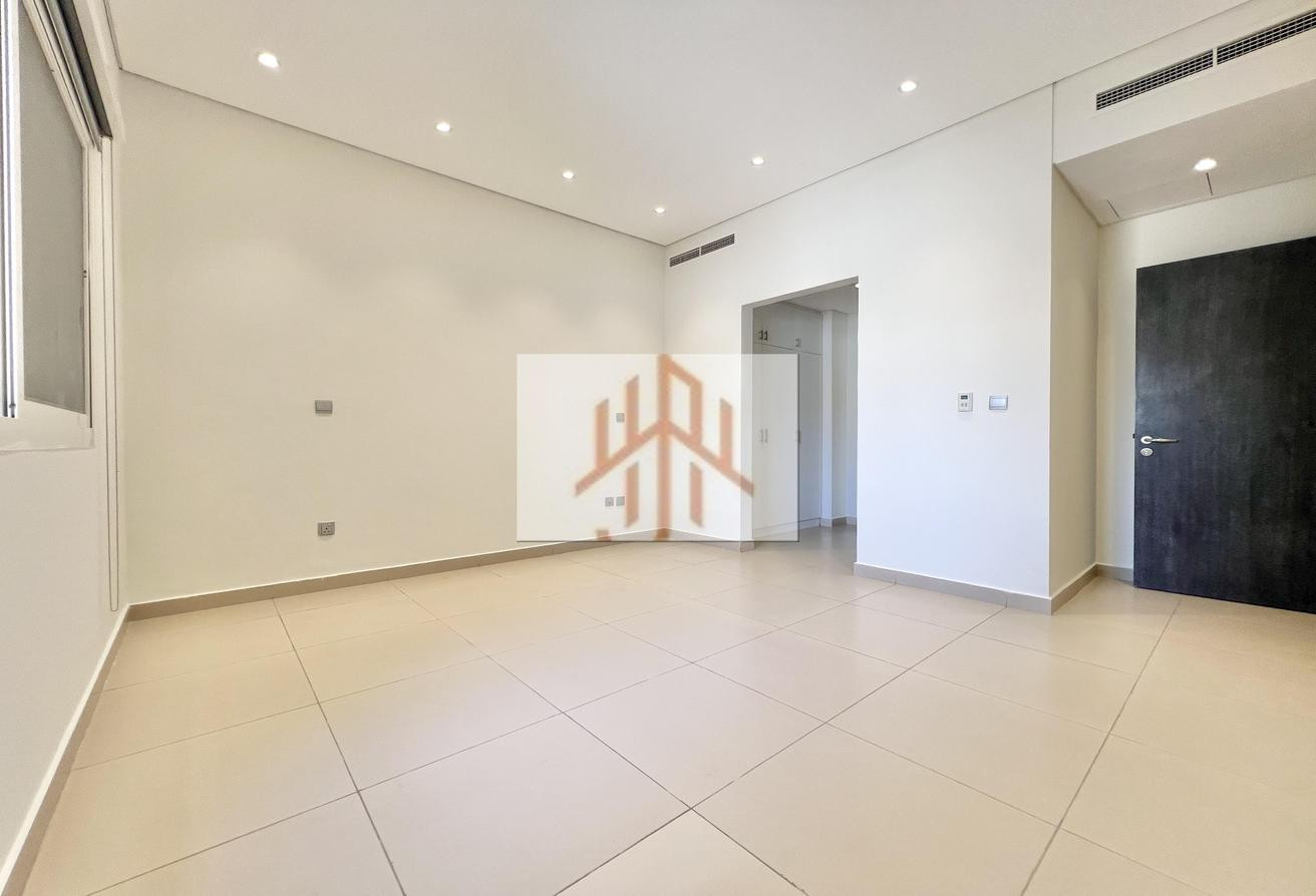 RENOVATED | 2+MAID SF | WITH BALCONY