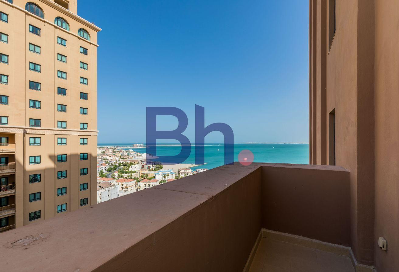 STYLISH | 1 BEDROOM | SEMI FURNISHED | FREE MONTH