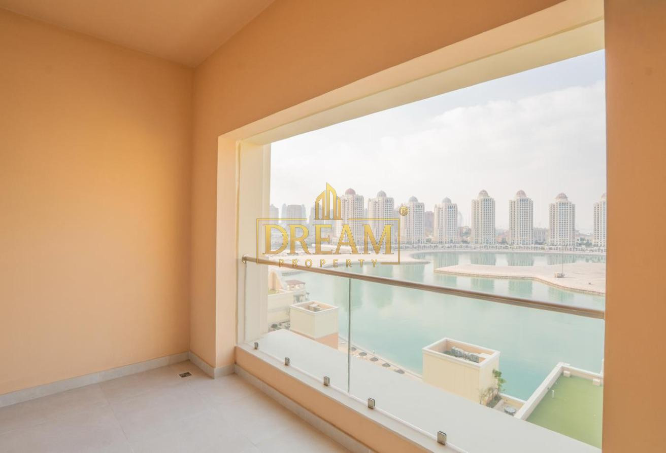 Luxury Sea View 1-Bedroom Apartment for Sale - Apartment in Viva Bahriya