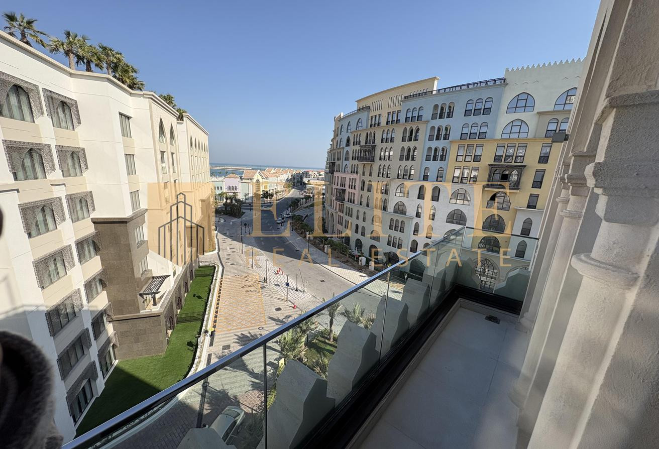 1-Bedroom in La Plage,The Pearl : No comission - Apartment in La Plage South