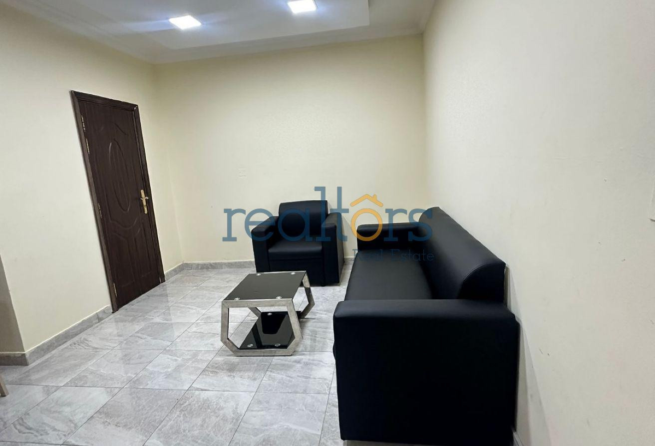 Affordable 1 BHK in Dafna with Free Utilities - Apartment in Al Waab Street