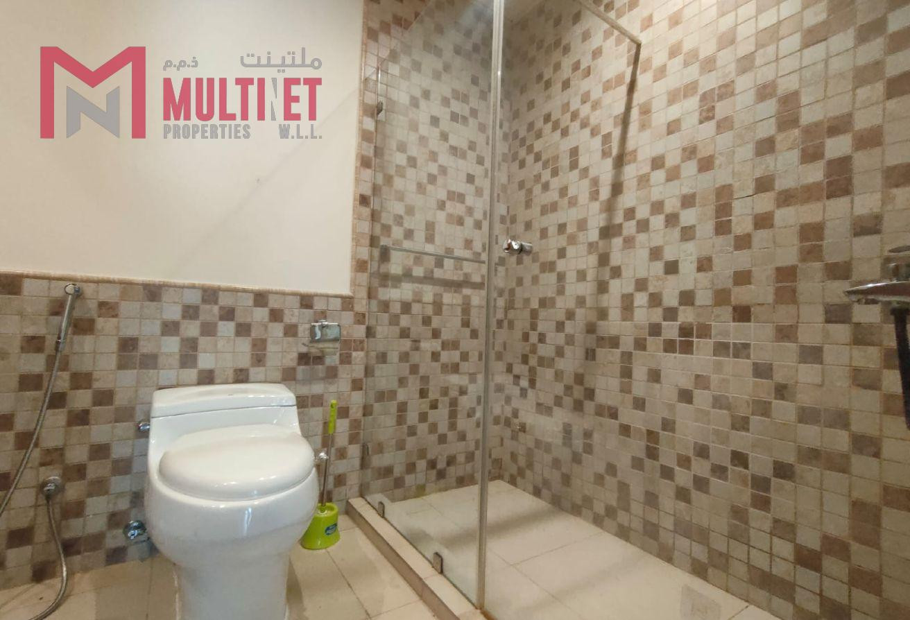 Opportunity For Spacious 1 Bedroom + Office - Apartment in East Porto Drive