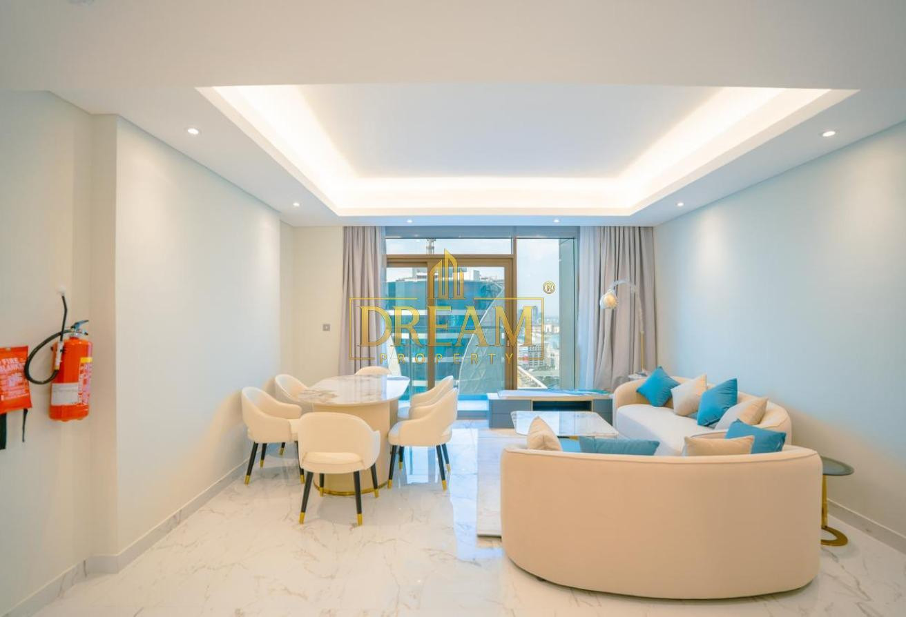 Elegant 2-Bedroom Apartment for Sale | Balcony - Apartment in Marina Residences 195