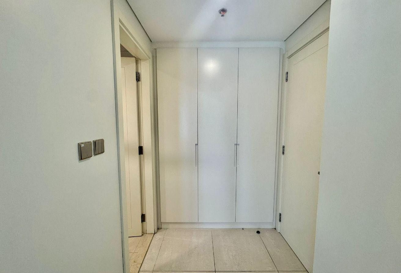 TITLE DEAD - READY TO MOVE IN - 1 BEDROOM FOR SALE - Apartment in Marina District