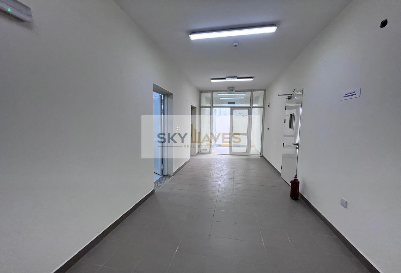 STORE AVILABLE IN BIRKAT AL AWAMER - Studio Apartment in East Industrial Street