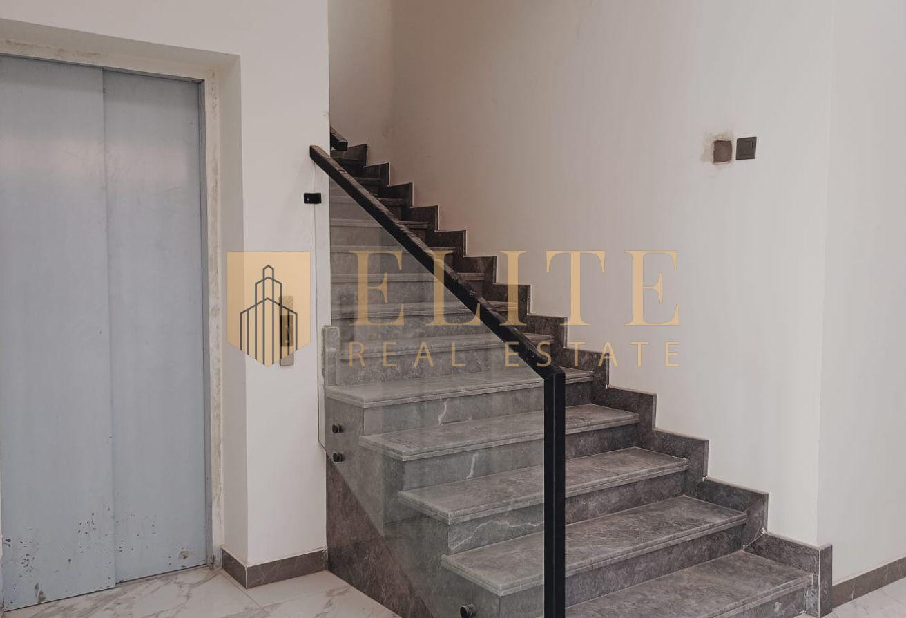 Luxury Living Spacious 7-Bedroom Villa in Sakhama - Villa in Al Sakhama