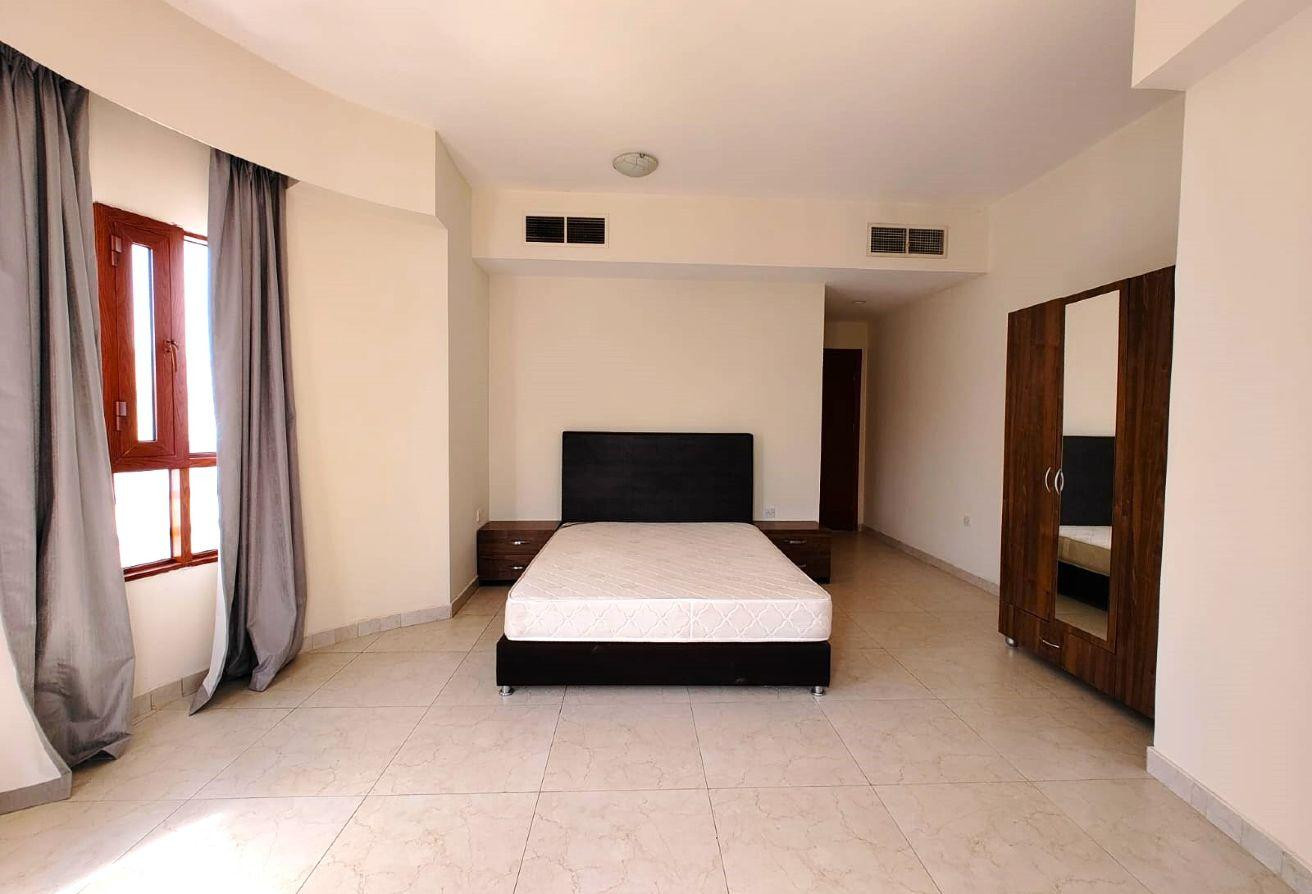 Spacious 3Bedrooms Hall In Muntazah For Family - Apartment in Muntazah 7