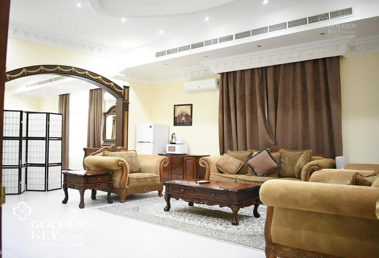High End | A Great Investment | With Majles - Villa in Ain Khaled
