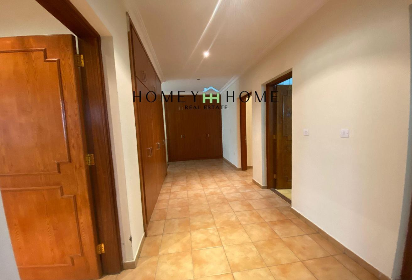 villa 3BHK IN compound IN Fereej Al-Nasr - Villa in Al Nasr Street