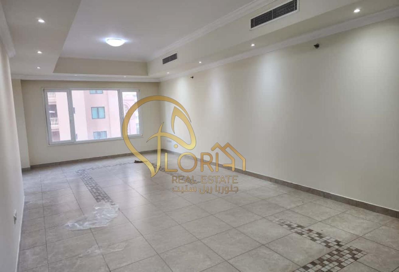 Spacious 2BHK w/Balcony + Views in The Pearl | 9K - Apartment in East Porto Drive