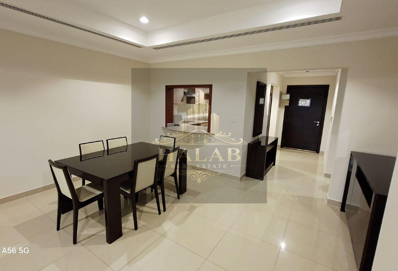 Porto Arabia 2 Bed! Spacious Balcony