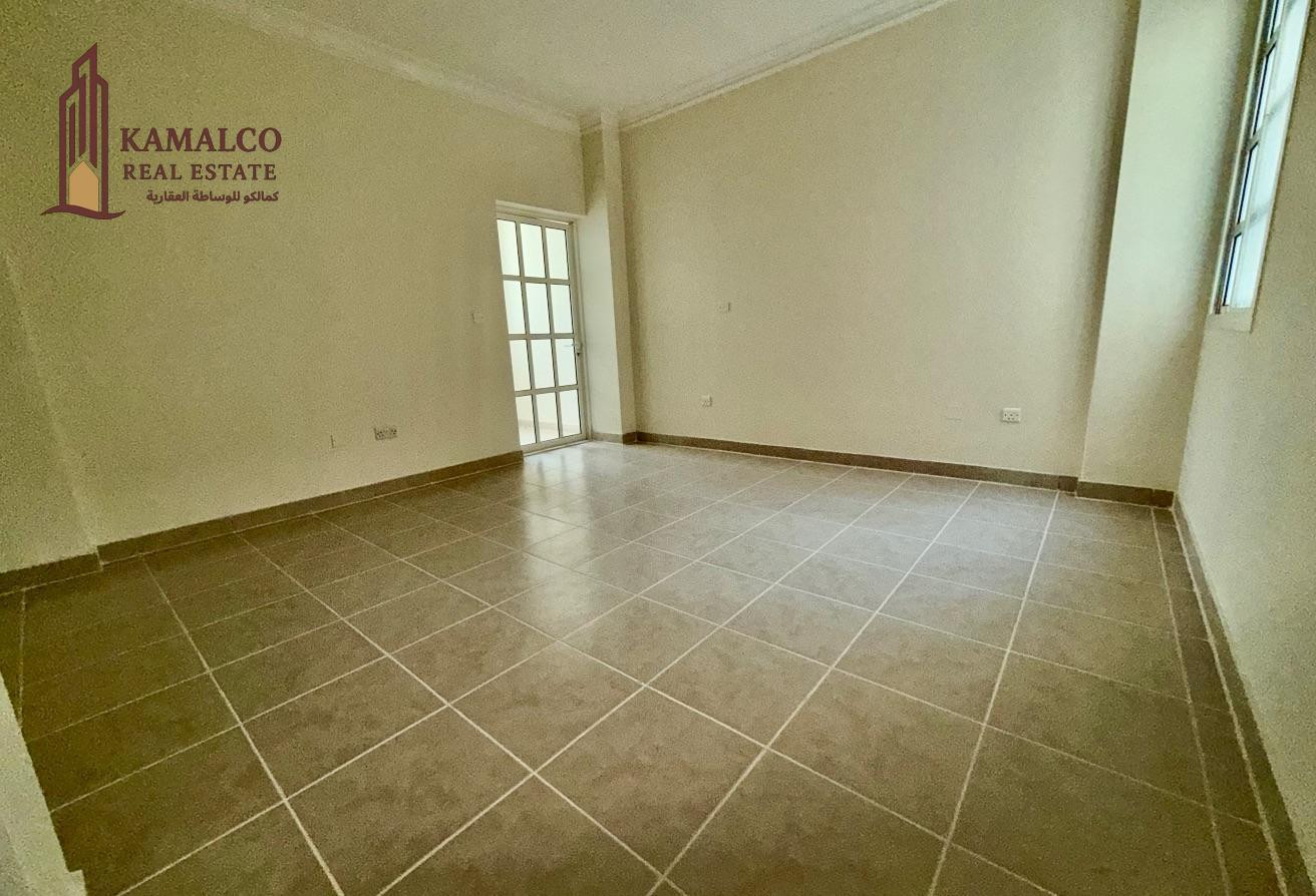 3 bedroom unfurnished apartment in bin Mahmoud